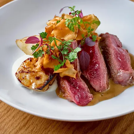 Gæstehus Plums Restaurant & Litomyšl