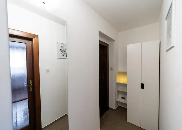 Plums Restaurant & Pension Gasthuis Litomyšl