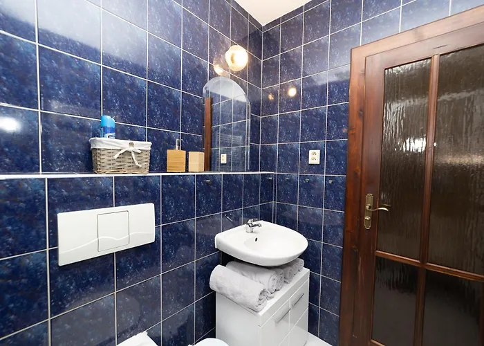 Plums Restaurant & Pension Gasthuis Litomyšl
