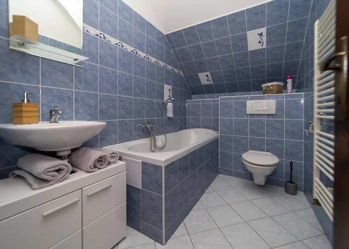 Gasthof Plums Restaurant & Pension