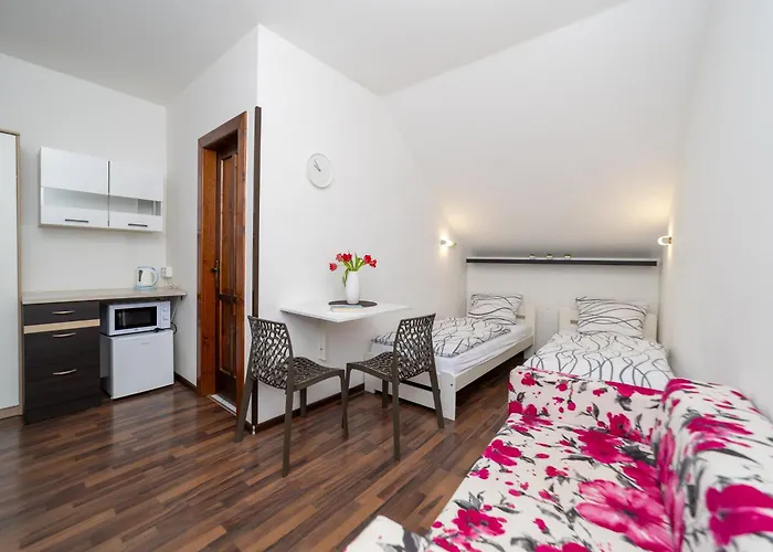 Gasthof Plums Restaurant & Pension 3*