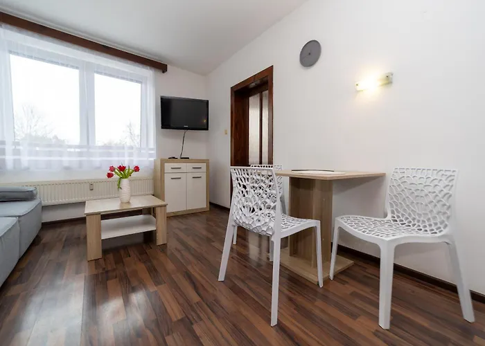 Gasthuis Plums Restaurant & Pension 3*